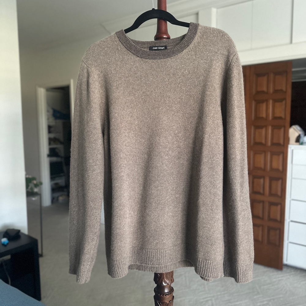 Evan Kinori Crewneck Sweater in Taupe